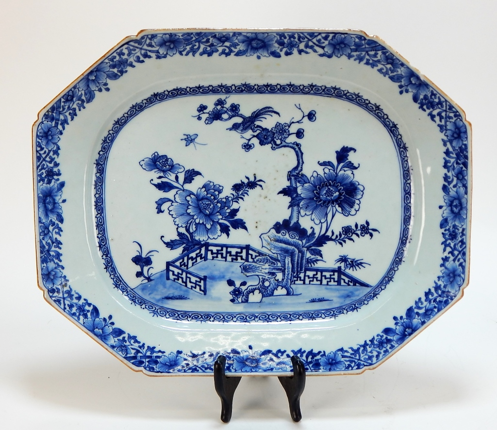 18C CHINESE NANKING BLUE AND