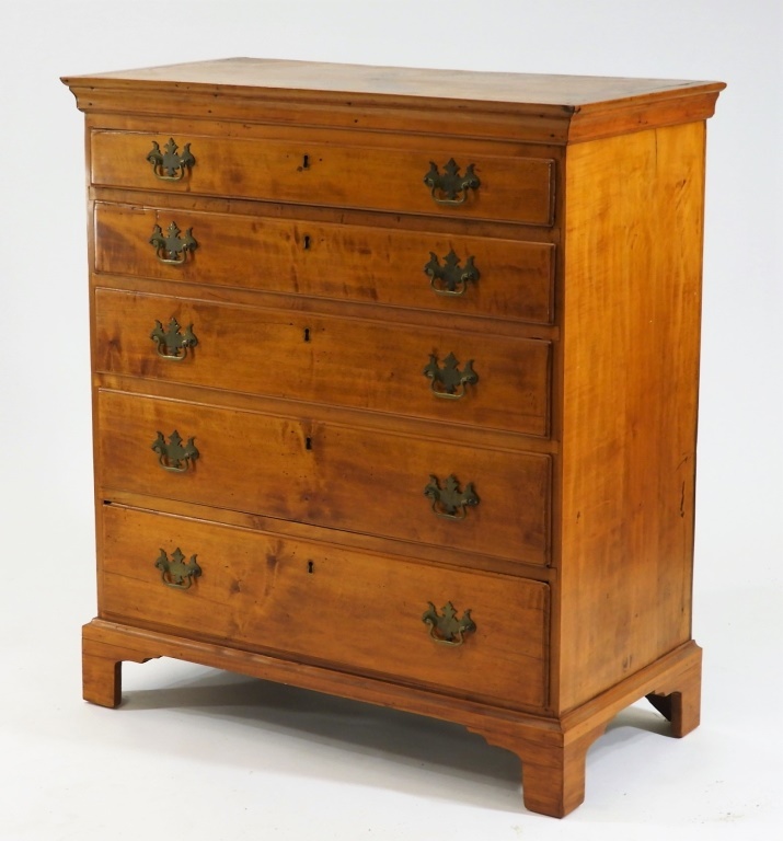 18C MAPLE GRADUATED 5 DRAWER TALL