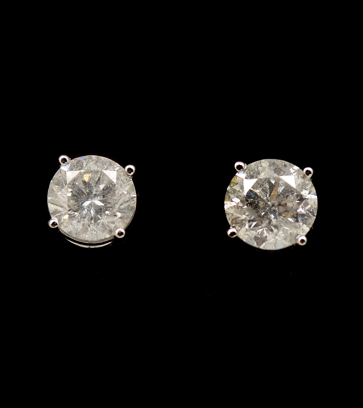 18K 2.88 CTW DIAMOND STUDS: 2