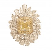18K 3.05 CT FANCY YELLOW DIAMO