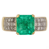 18K 7.3 CTTW EMERALD AND PRINC
