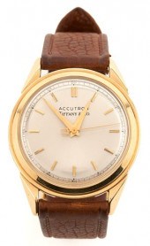 18K ACCUTRON BULOVA WRIST WATC