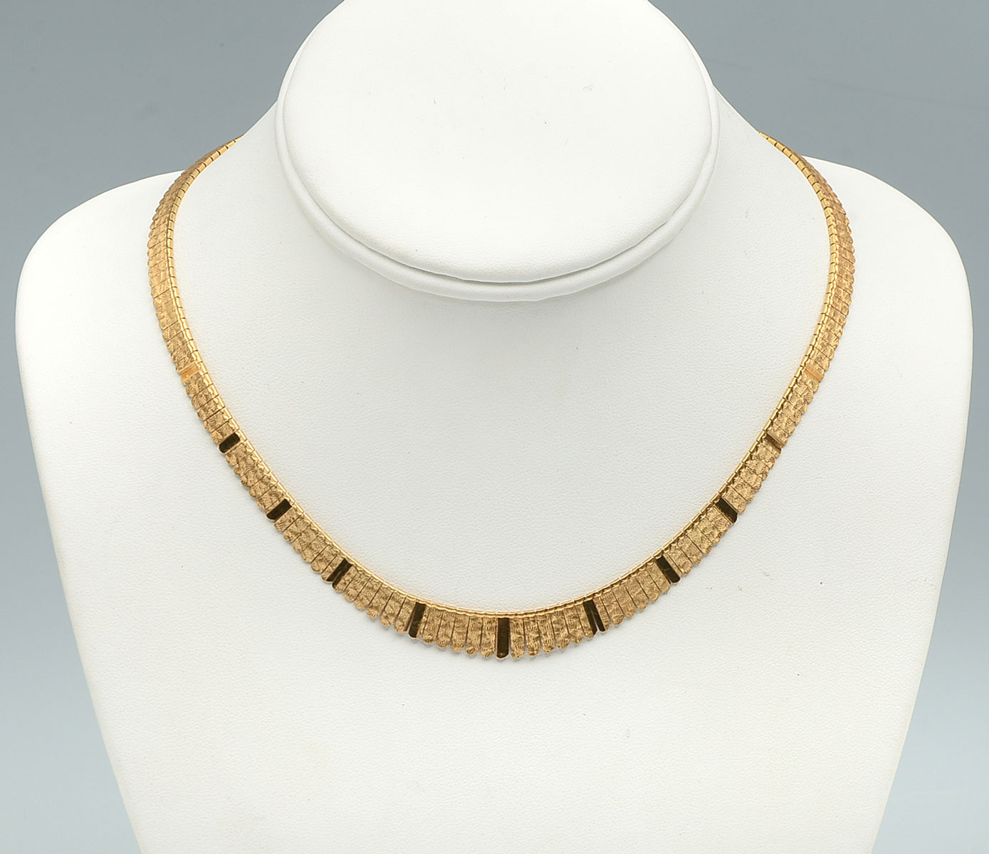 18K CLEOPATRA NECKLACE: 18K