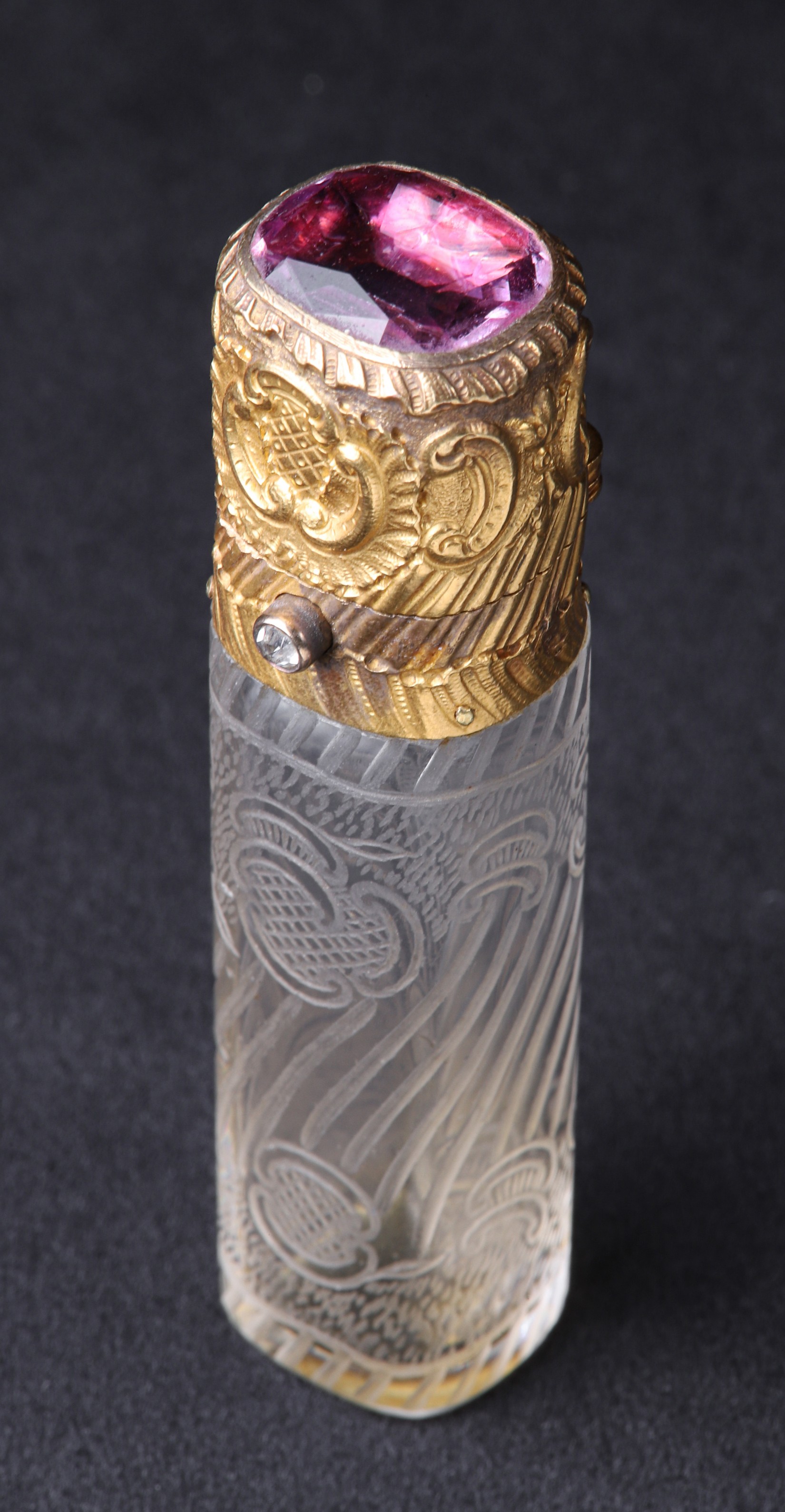 18K Crystal perfume dabbing bottle,
