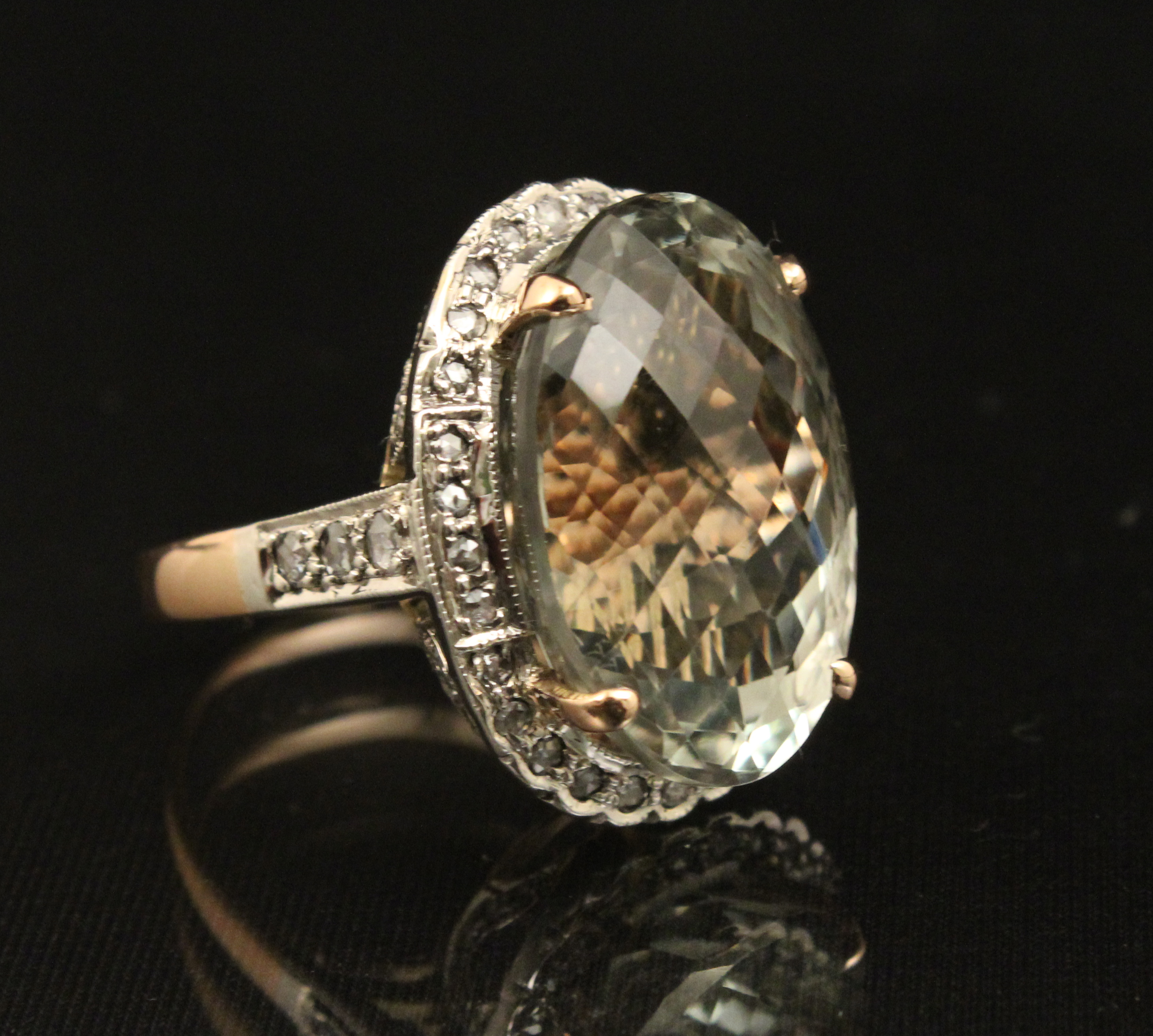 18K DIAMOND AND GREEN AMETHYST RING
