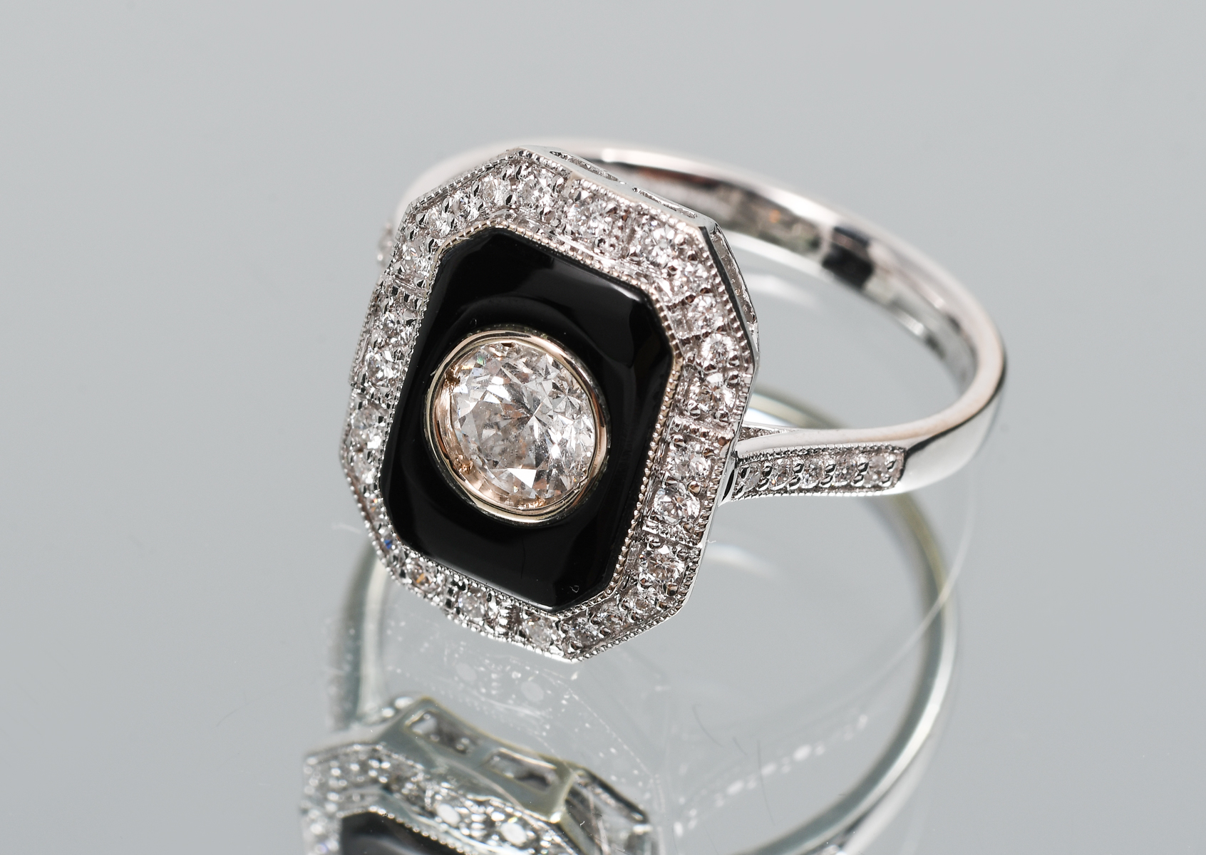 18K DIAMOND & BLACK ENAMEL RING