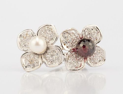 18K DIAMOND FLOWER FASHION
