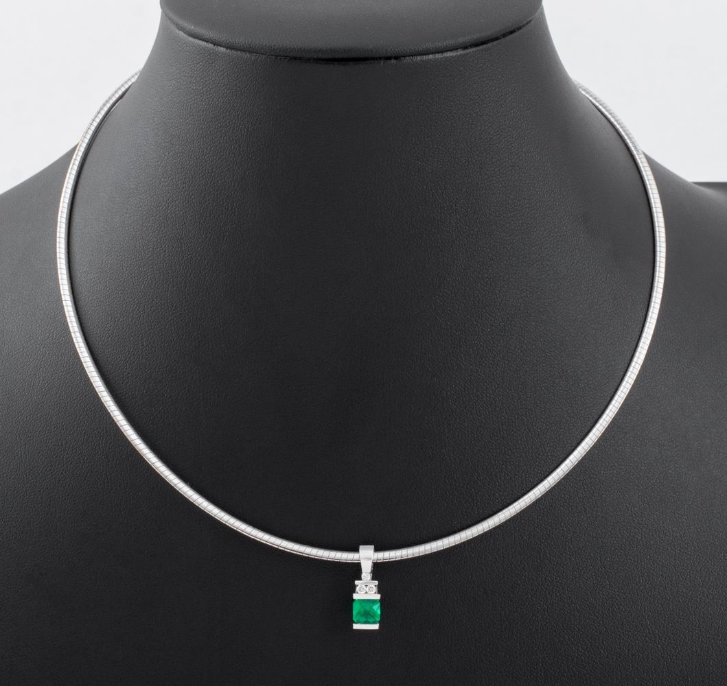 18K EMERALD DIAMOND PENDANT 14K
