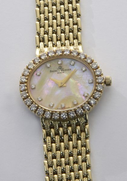 18K gold and diamond Baume and