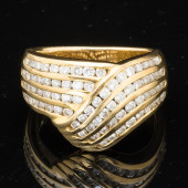 18K GOLD AND DIAMOND SHAPED BA