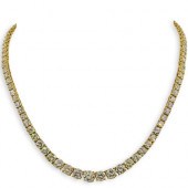 18K GOLD AND DIAMOND TENNIS NE