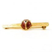 18K GOLD AND ENAMEL SCARAB PIN
