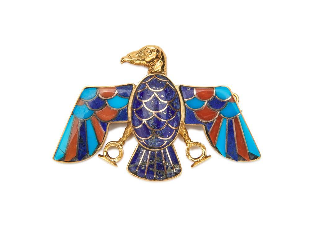 18K GOLD AND HARDSTONE BROOCH18K