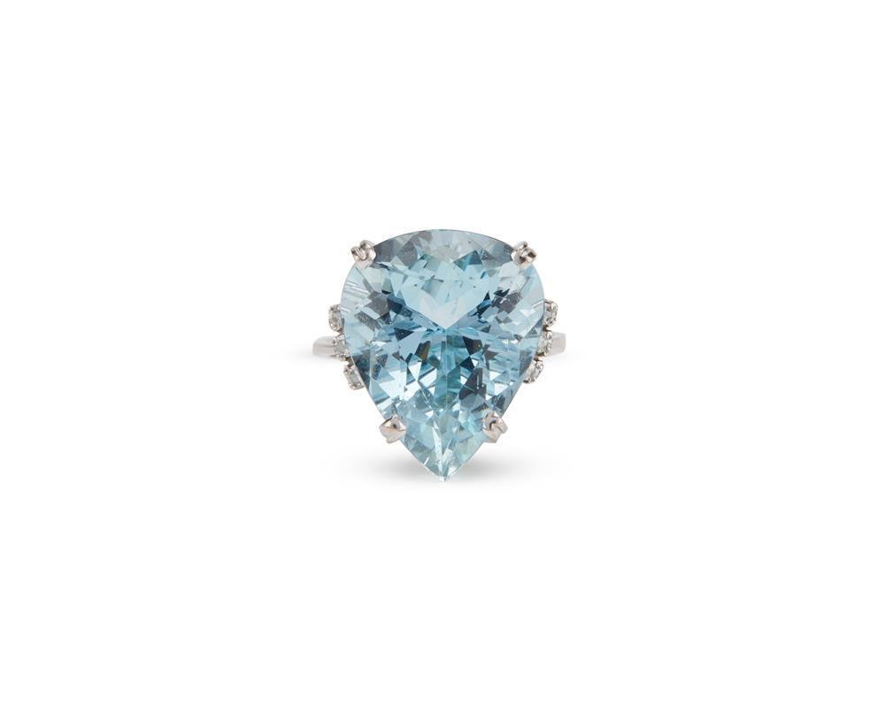 18K GOLD, AQUAMARINE, AND DIAMOND