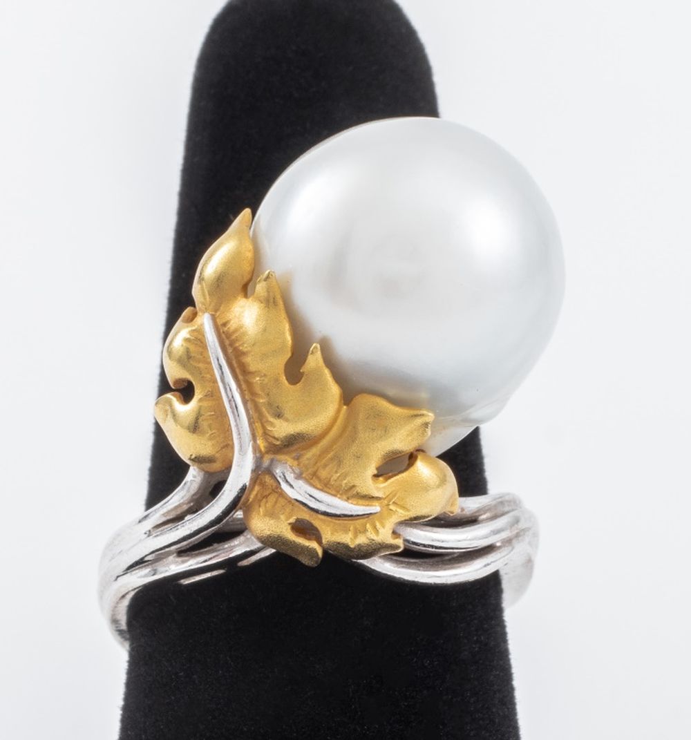 18K GOLD & BAROQUE PEARL RING 18K