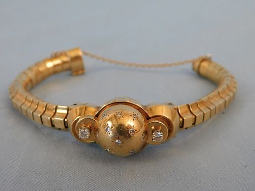 18K GOLD BRACELET WATCH VAN