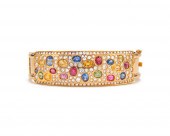 18K GOLD, DIAMOND, AND SAPPHIR