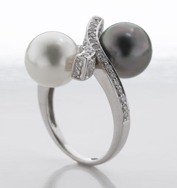 18K gold diamond South Sea Tahitian