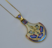 18K GOLD ENAMELED MERRY-LEE RA