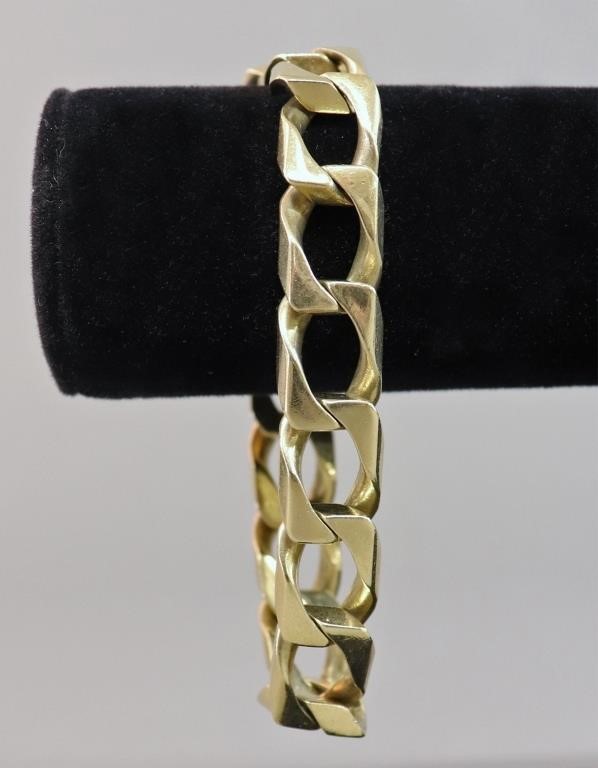 18K Gold ladies Bracelet, 9"l, 56