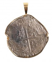 18K GOLD PENDANT W SILVER ATOC