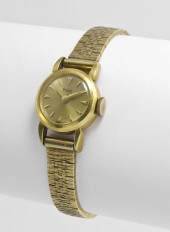 18K GOLD PIAGET LADIES WRIST W