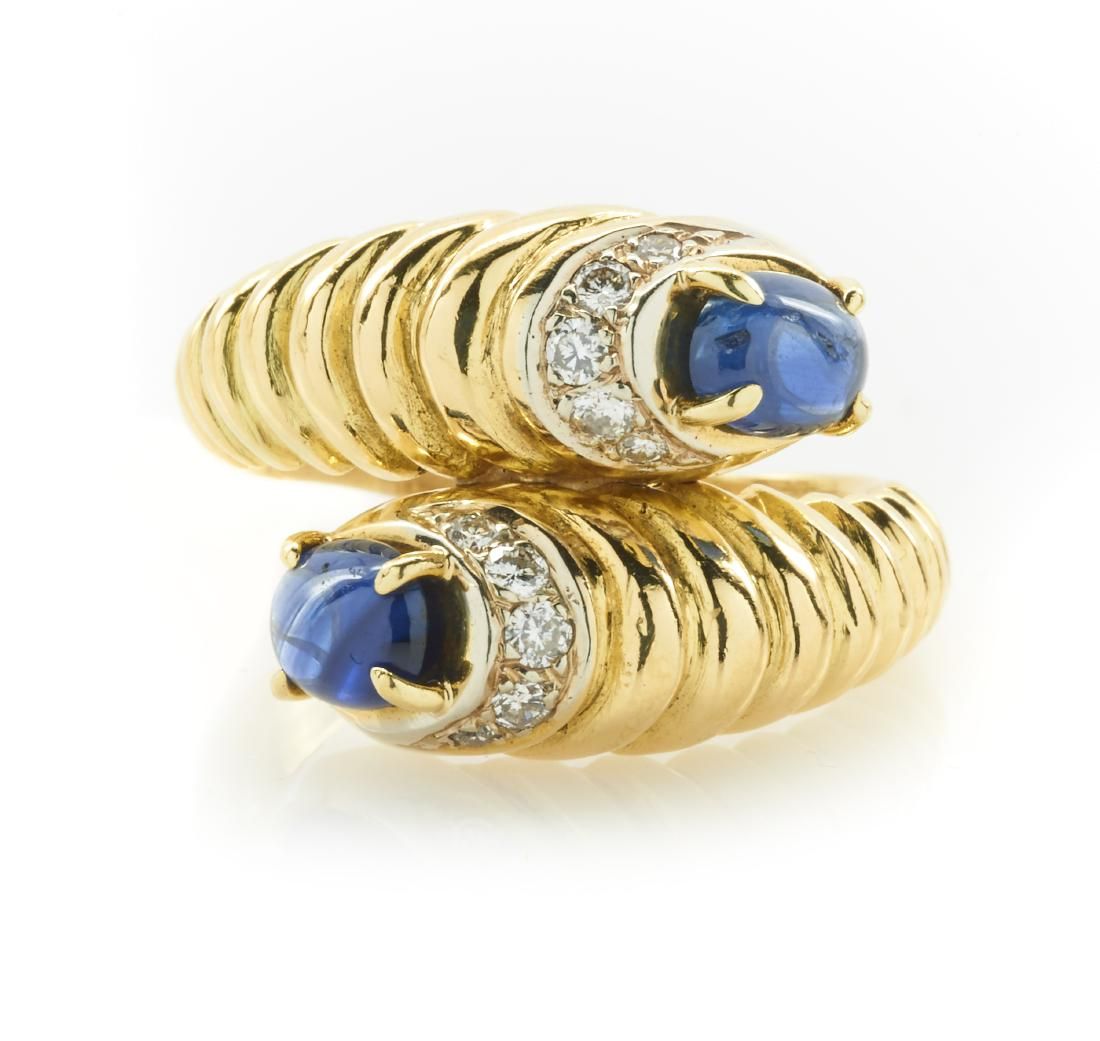 18K GOLD, SAPPHIRE CABOCHON &