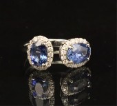 18K LADY'S TWO STONE SAPPHIRE