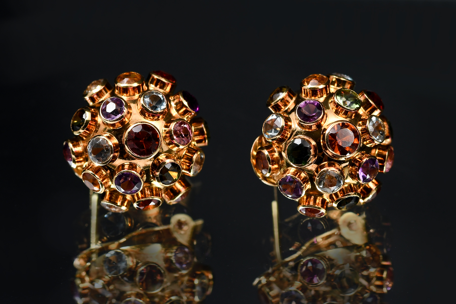 18K MID-CENTURY GEMSTONE