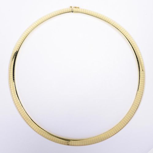 18K OMEGA COLLAR NECKLACE, 17" L18K