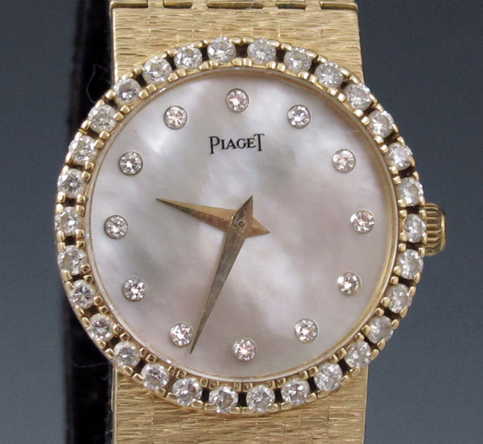 18K PIAGET LADIES WRISTWATCH: