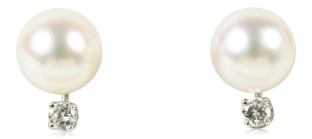 18K WHITE GOLD AKOYA PEARL AND