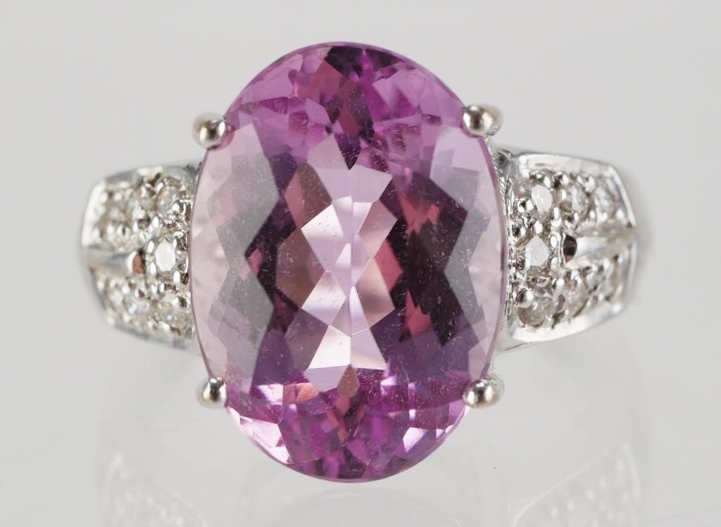 18K WHITE GOLD AMETHYST & DIAMOND