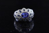 18K WHITE GOLD AND TANZANITE R