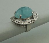 18K WHITE GOLD CABOCHON AQUAMA