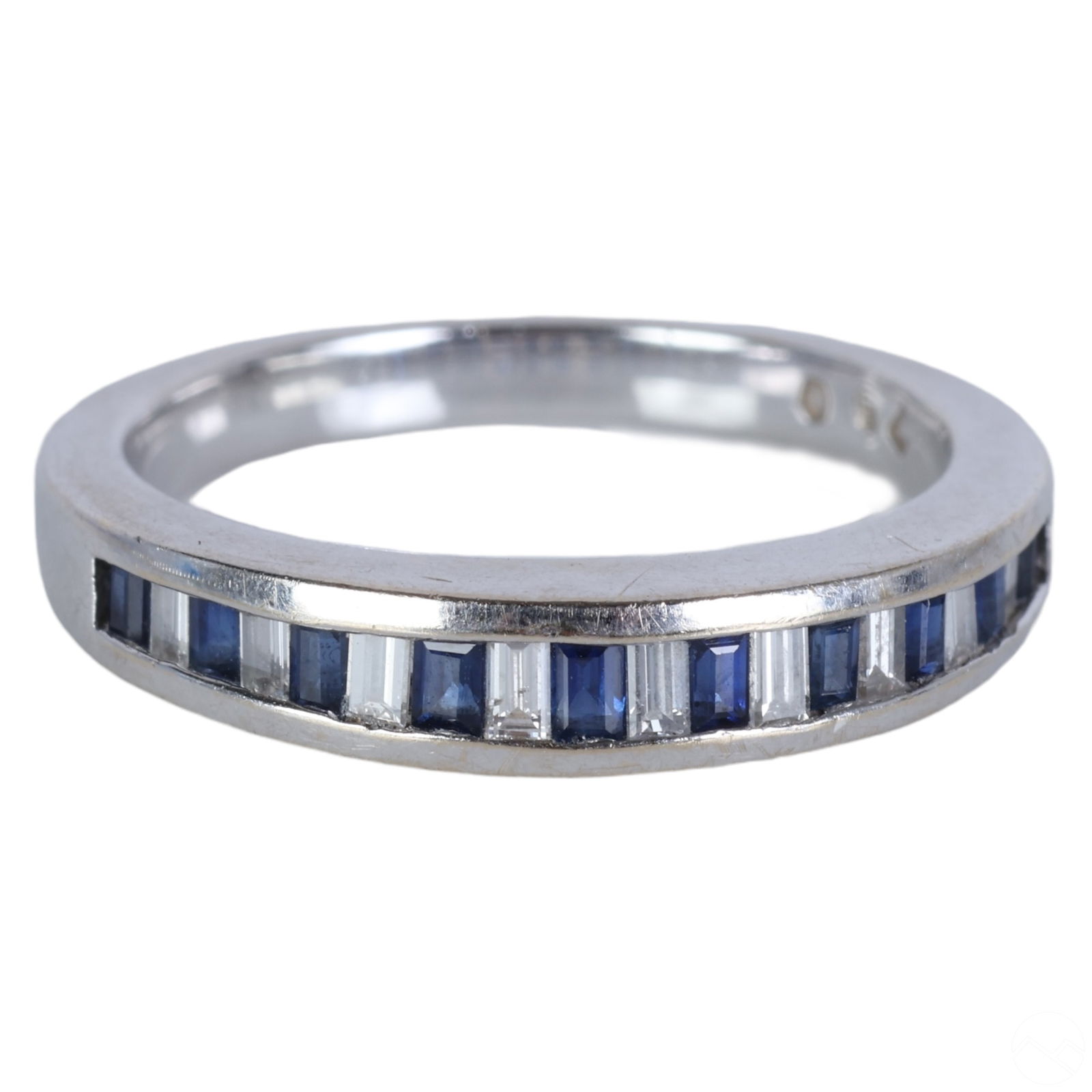 18K WHITE GOLD DIAMOND AND SAPPHIRE