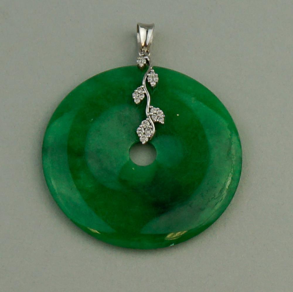18K WHITE GOLD DIAMOND AND JADE