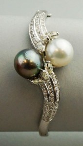 18K WHITE GOLD DIAMOND, BLACK