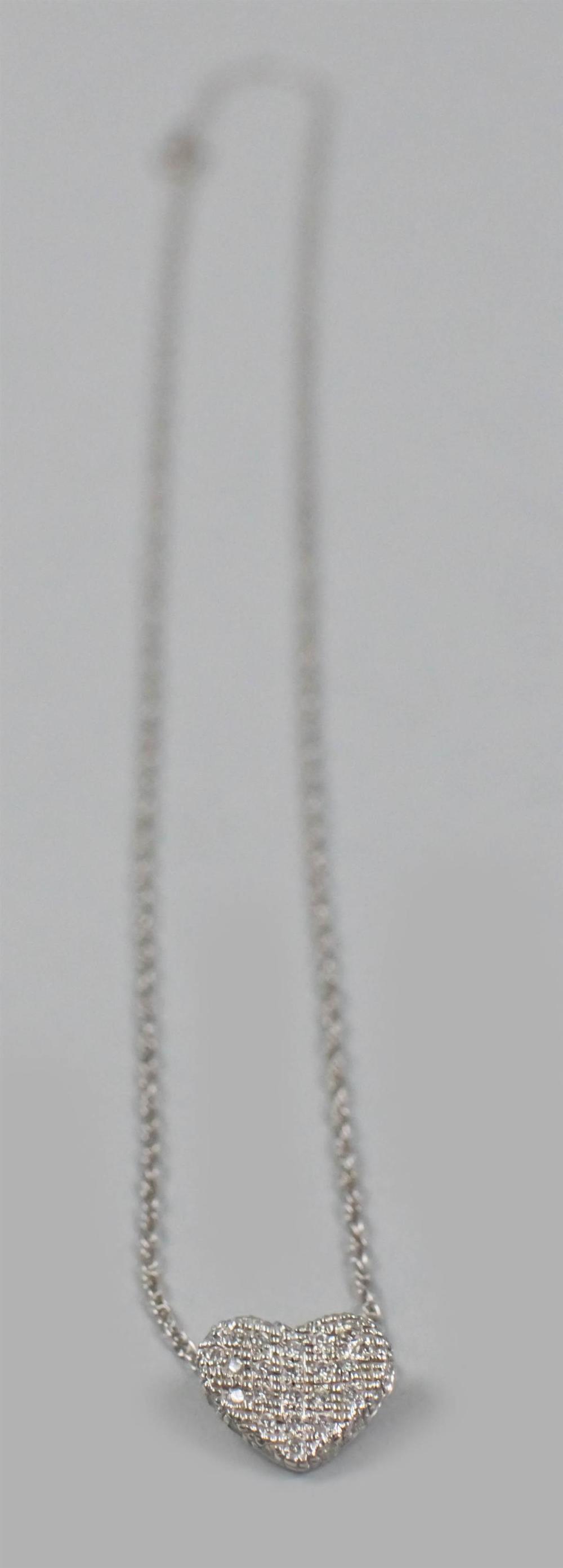 18K WHITE GOLD DIAMOND PAVE HEART