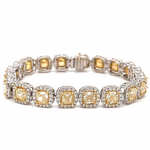 18K WHITE GOLD FANCY YELLOW DIAMOND