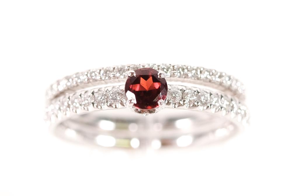 18K WHITE GOLD GARNET & DIAMOND