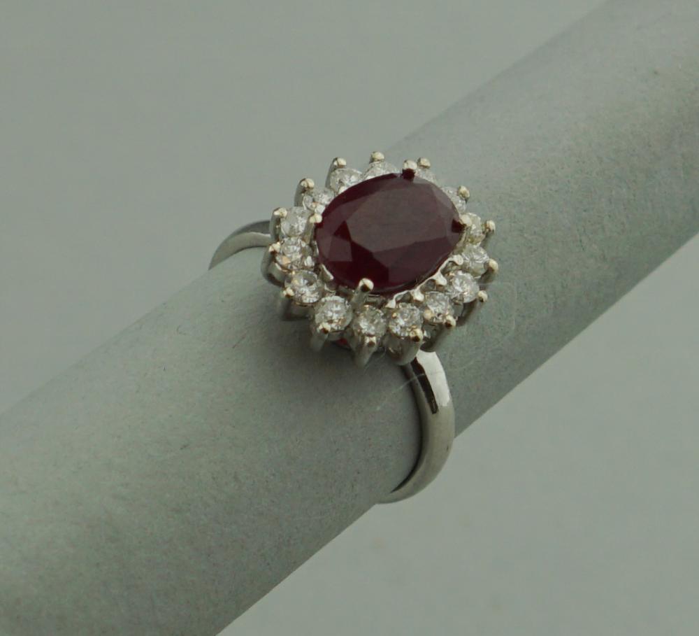 18K WHITE GOLD, RUBY AND DIAMOND