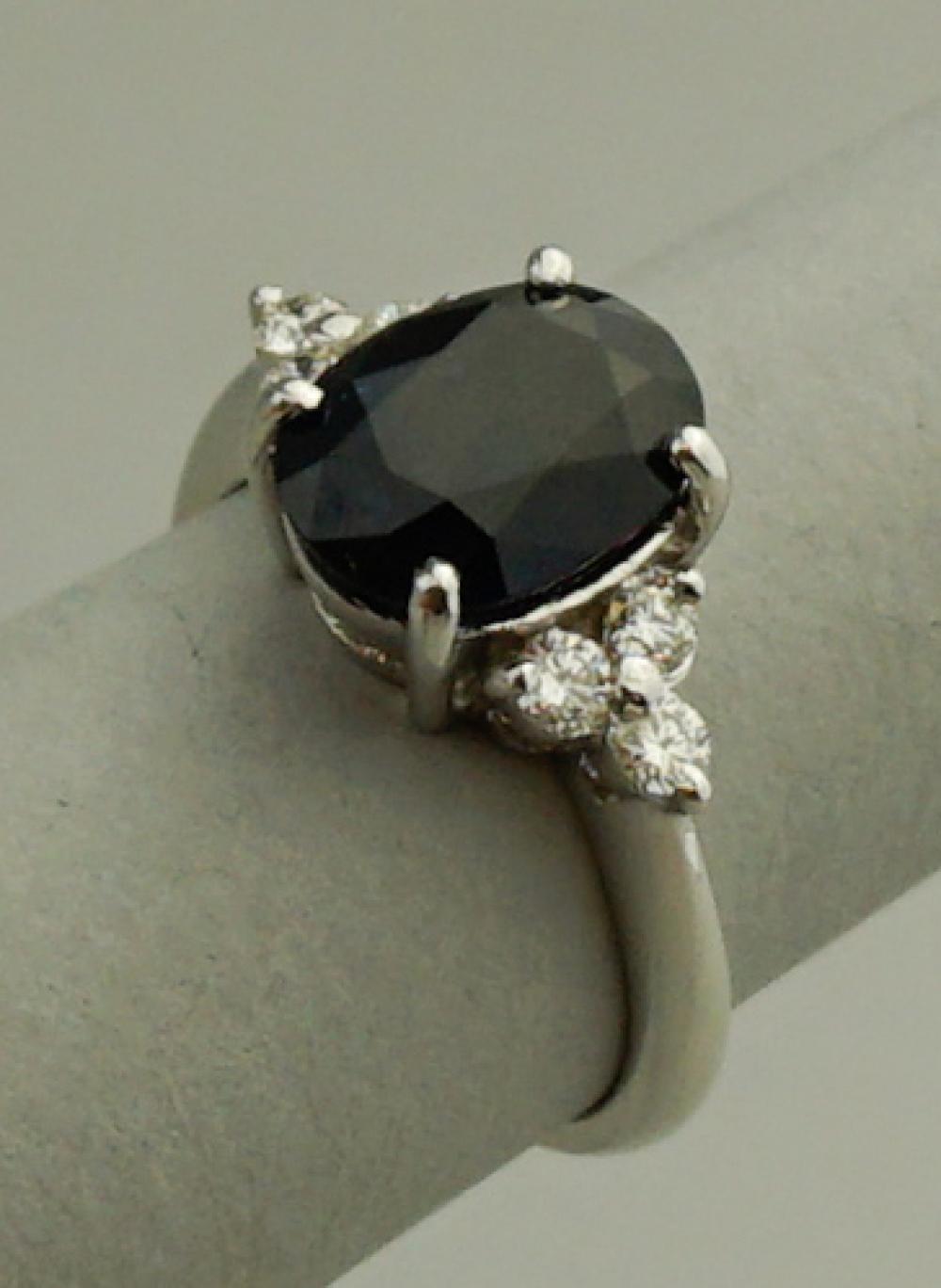 18K WHITE GOLD SAPPHIRE AND DIAMOND