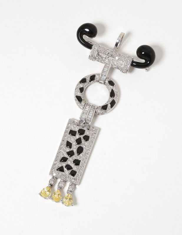 18K white gold set with 100