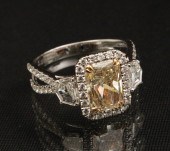 18K YELLOW AND WHITE DIAMOND U