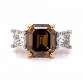 18K YELLOW GOLD 3.20 CT. FANCY