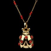 18K Yellow Gold and Coral Lady