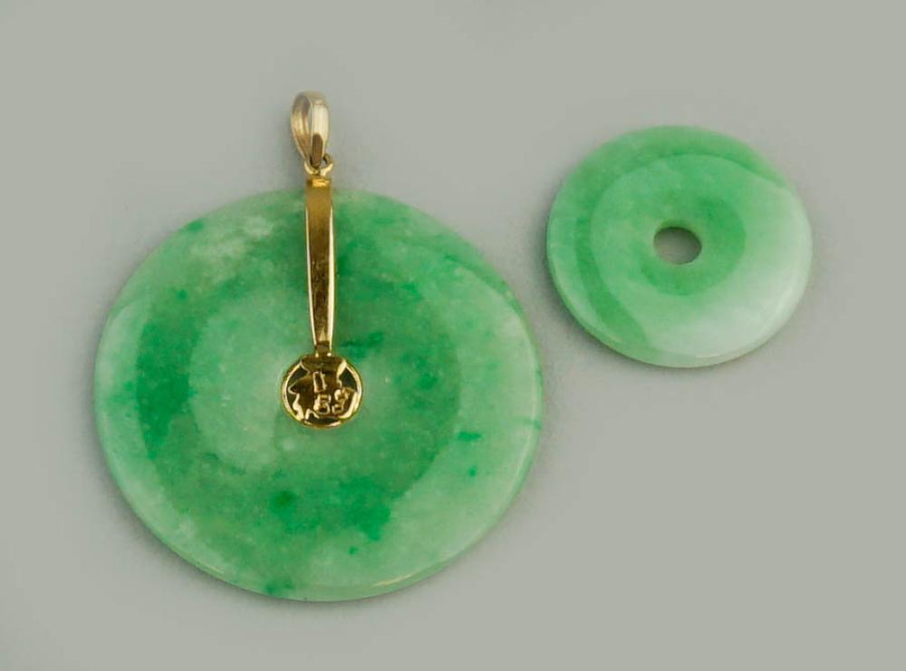18K YELLOW GOLD AND GREEN JADE BI