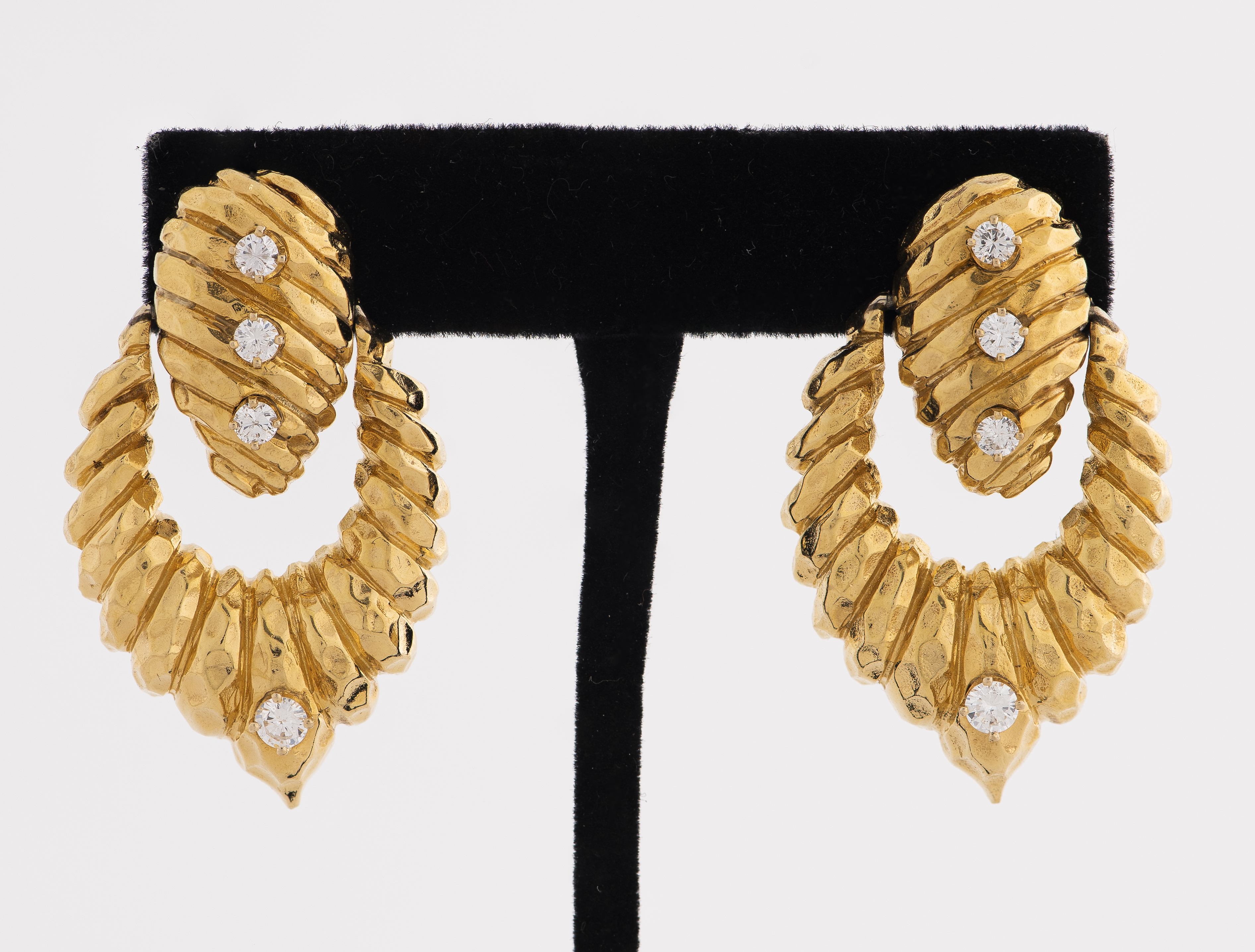 18K YELLOW GOLD DIAMOND DOORKNOCKER