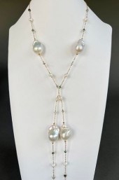 18K YELLOW GOLD, EMERALD, MOON